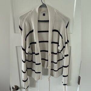 Universal Thread Striped White and Black Women's Sweater - size small